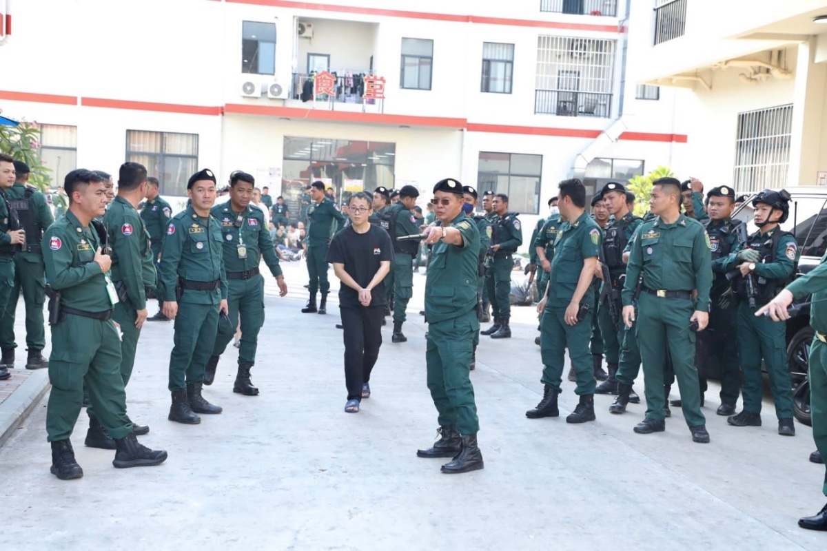 今年之最！木牌A7园区被端！超2000人被捕，其中近1800名中国人！